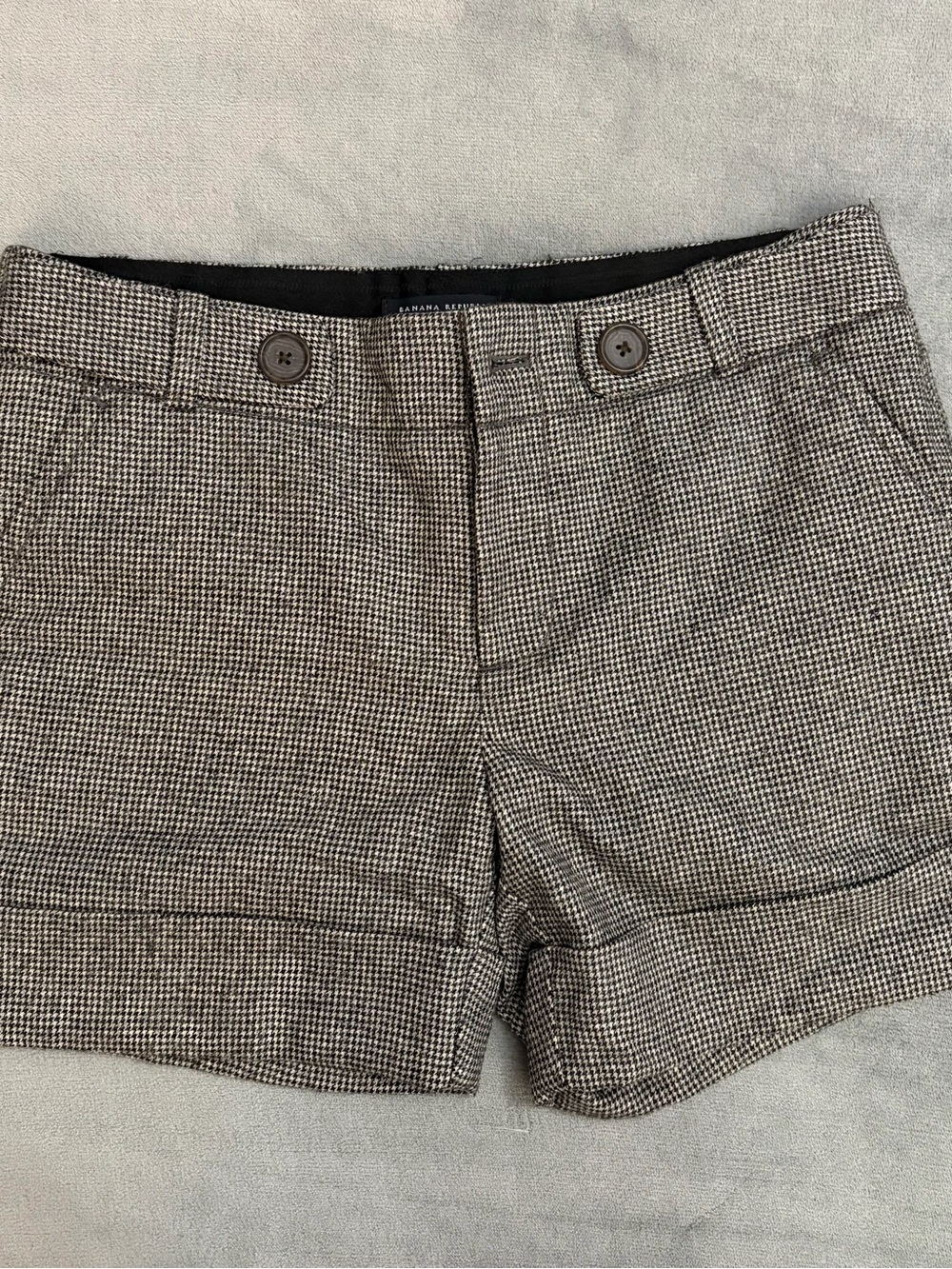 Banana Republic Black & White Houndstooth Tailored Shorts